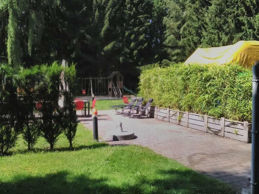 De Bron Villa Beringen Luaran gambar
